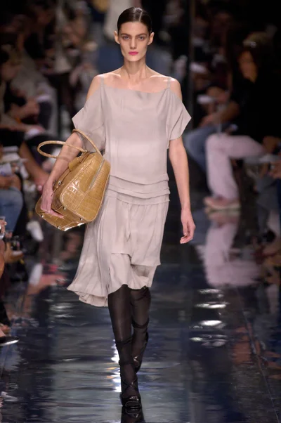 Look 11